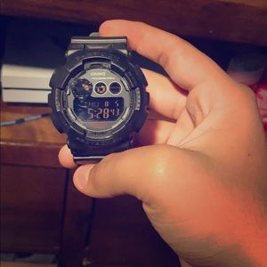 G shock